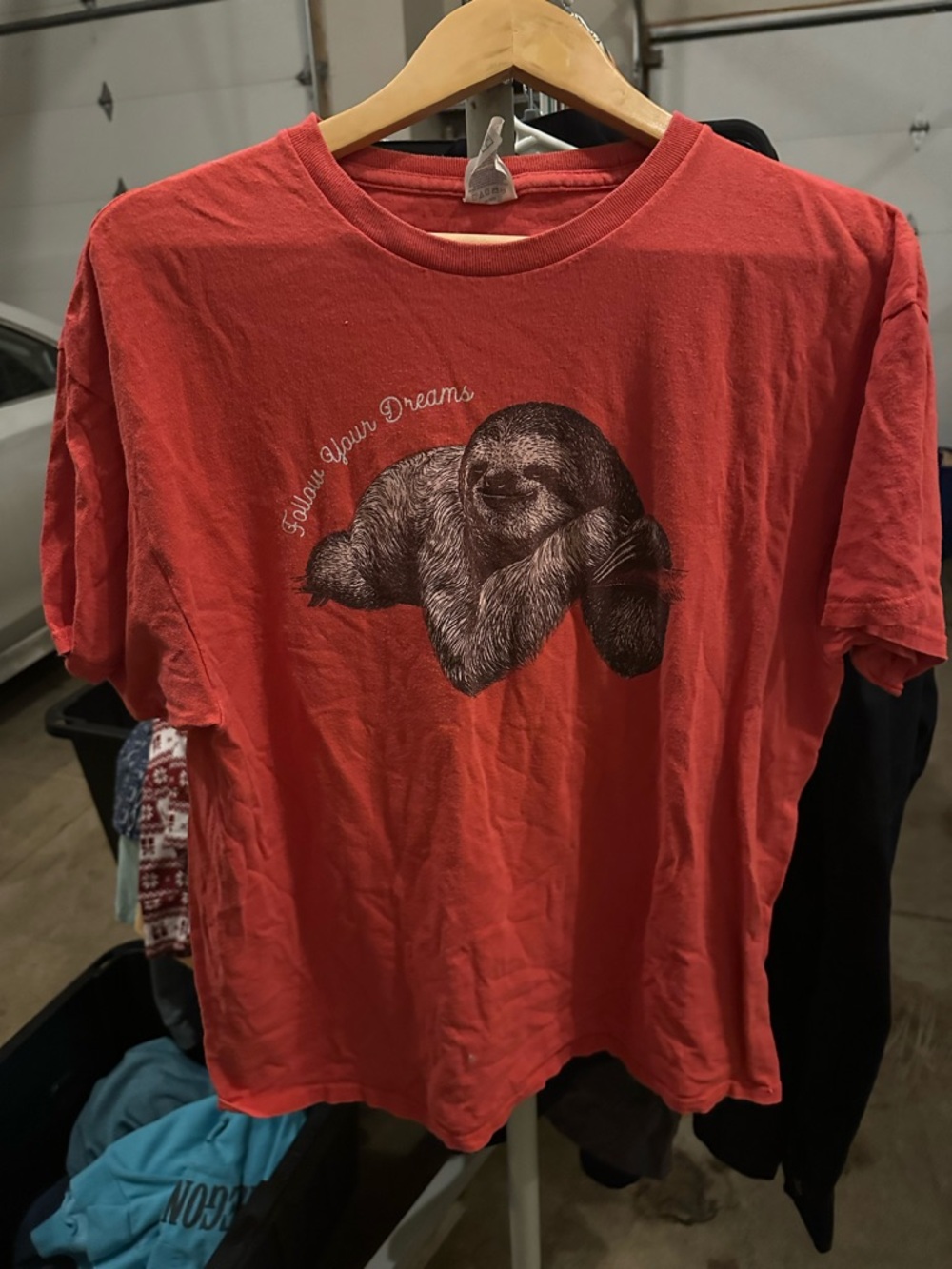 Sloth “follow your dreams” xl